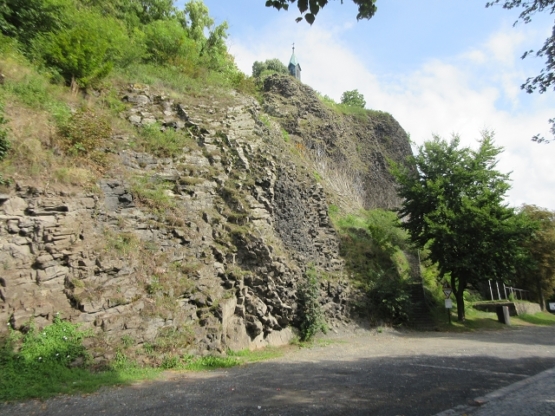 Die Basaltwand am Parkstein