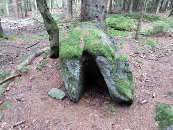 Zunächst kleine Felsen...