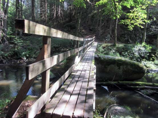 Steg über die Waldnaab