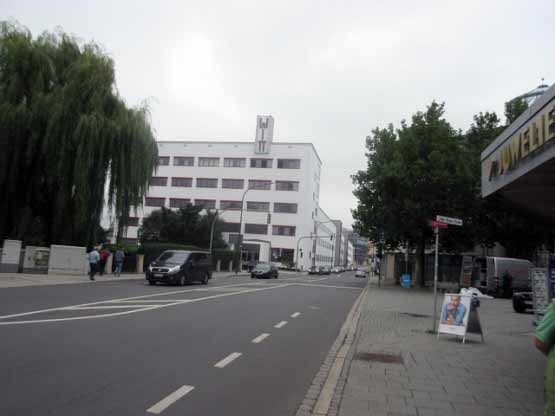 Witt Weiden, rechts beginnt die Fußgängerzone